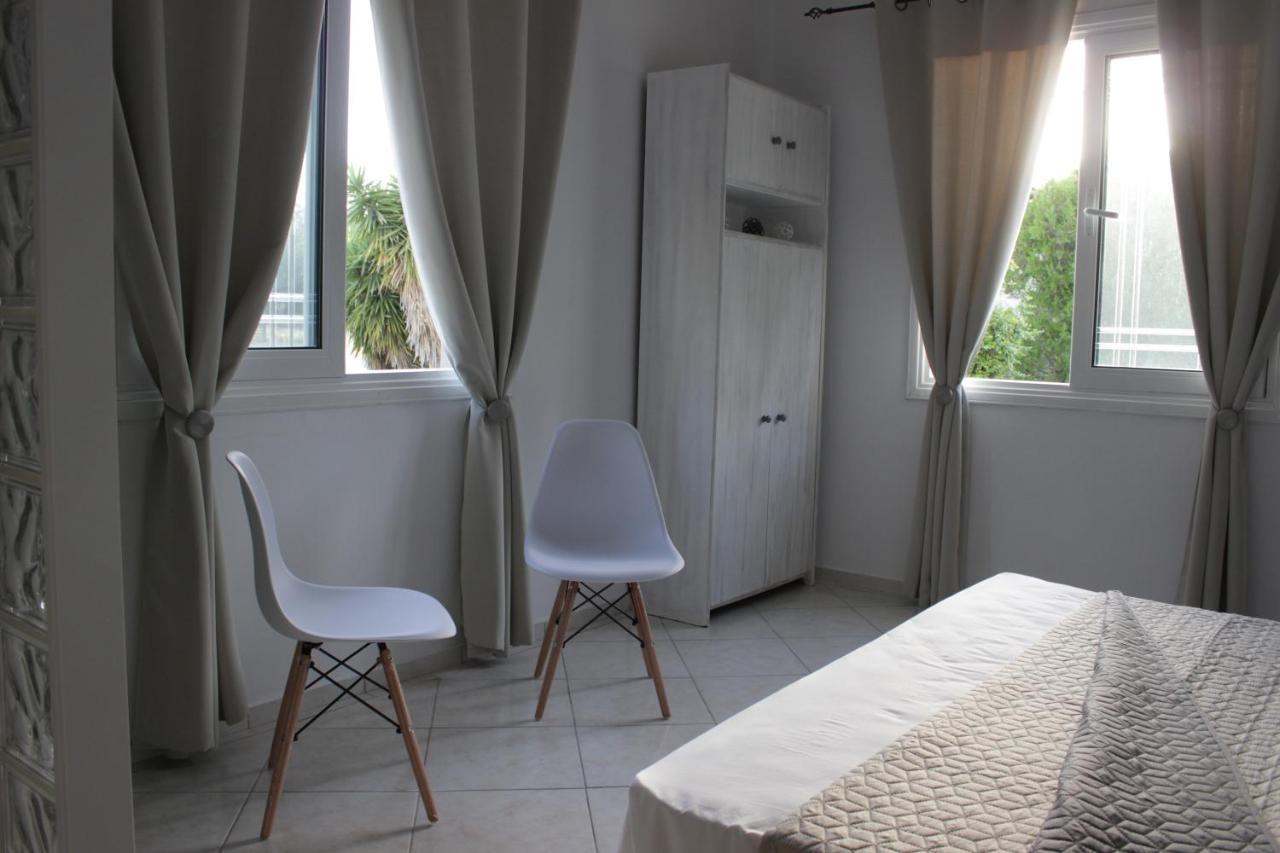 Heliopetra Villa *