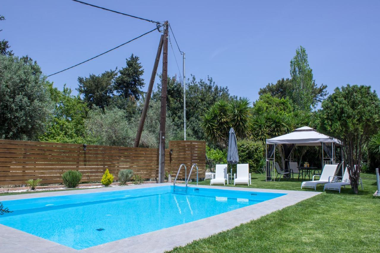 Heliopetra Villa Koskinou (Rhodes)
